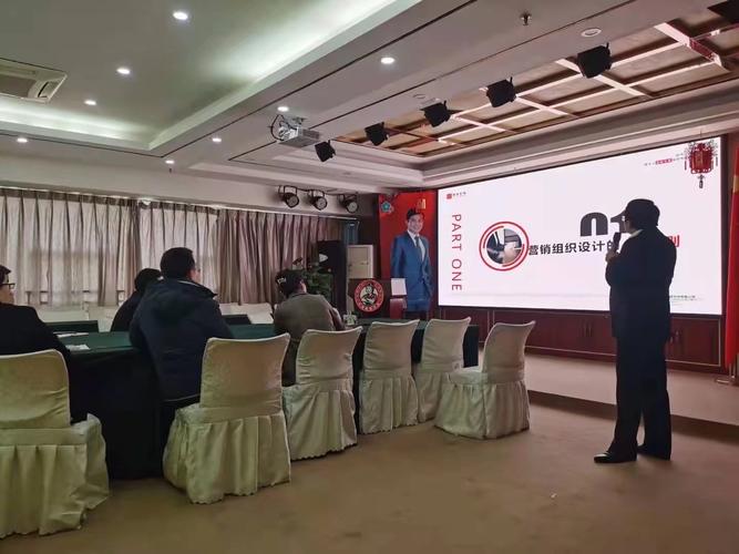 专注于帮助企业从"世界工厂"向"专精特新"品牌转型,尤其聚焦高顿咨询